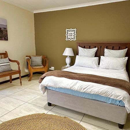 Country Lane Farm Lodge Cradock Exterior photo
